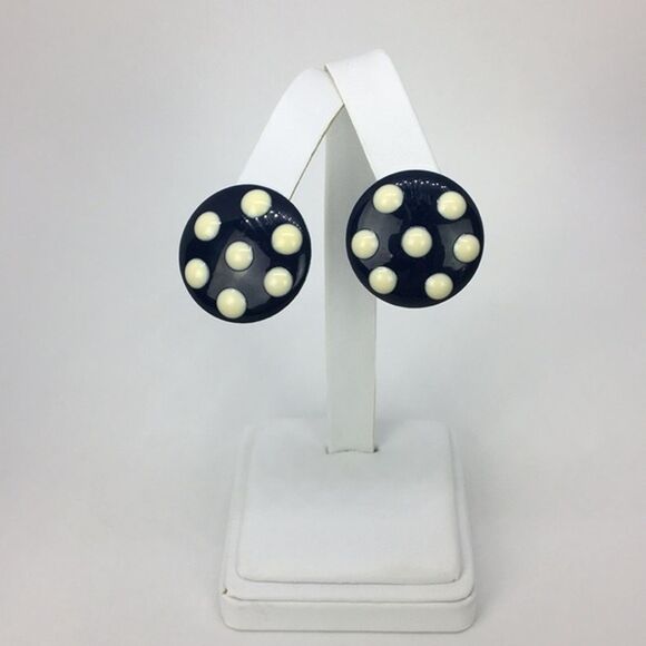 Vtg 1980s Navy and Cream Polka‎ Dot Stud Earrings Rockabilly Retro Pin Up - Picture 2 of 8